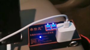 อินเวอร์เตอร์ ประสิทธิภาพสูง AC 12V/24V เป็น DC 110V/220V อะแดปเตอร์แปลงไฟในรถยนต์ ที่แปลงอัตโนมัติ QC3.0 USB Fast Charging Inverter อะแดปเตอร์ชาร์จไฟในรถแบบป้องกันหลายจุด