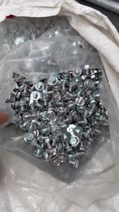 Ốc Hộp Xích Xe Máy 6 ly