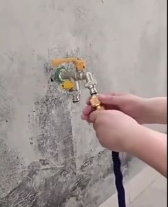 【จัดส่งฟรี+COD】ก๊อกสนามสองทาง ก๊อก ก๊อกสนาม2ทาง ก๊อกบอล 2 ทาง ก๊อกน้ำ2ทาง ก๊อก2วาล์ว ก๊อกสองทาง ขนาด 1/2 นิ้วขายดี วัสดุทองเหลือง แข็งแรง คุณภาพดี ทนทาน