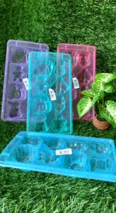 [ 1pcs ] Cetakan Karakter Cokelat Puding Es Jelly Gummy Praline Fondant Plastik