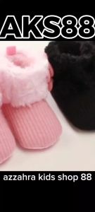 Sepatu Bayi Boots Baby Shoes Pewalker SUNNY Umur 1 Sampai 12 Bulan Bisa COD Bayar Di Tempat -Sepatu Anak Cewe - Sepatu Bayi Lucu- Sepatu Bayi Kekinian -Sepatu Bayi Keren dan Elegan - sepatu Bayi Bulu Bunga