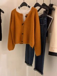 European Goods Beautiful Pumpkin Orange Horn Button Sweater Outwear Female Winter Fancy Super Nice Knitting Cardigan Outer Wear
