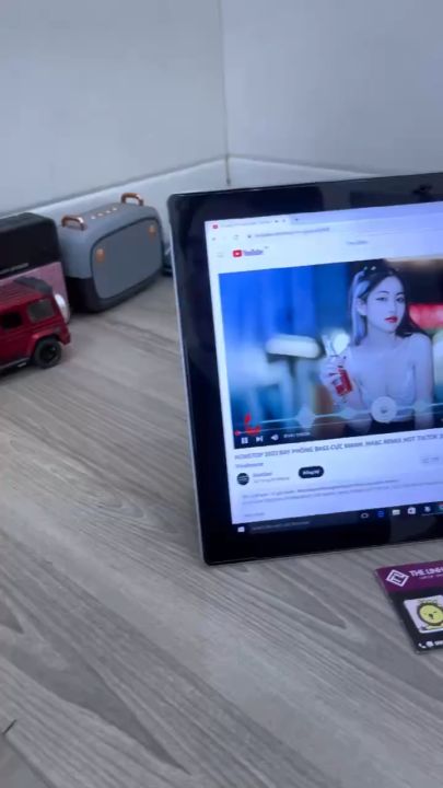 Máy tính bảng Surface Pro 3 màn 12 inch 2K - Ram 4G SSD 128G