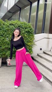 🌟 กางเกงวอร์มเอวสูง 💥 รูปลักษณ์ขาปล่อย 🌟 มีเชื้อก 👕 เนื้อผ้านุ่มใส่สบาย 🌟 ชื่อวัตถุ Mudjai Collection