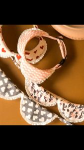 ปลอกคอแมวนิรภัย ปกเสื้อแมว ผ้าพันคอแมว ปลอกคอแมวน่ารัก ผ้าแคนวาสพิมพ์ลายเนื้อนุ่มใส่สบาย ^พร้อมส่ง^