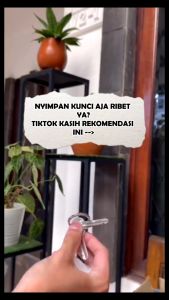 Brankas Safety Box Dinding Alat Pengaman 4 Digit Password Wall Mounted - Black