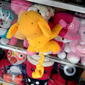 BONEKA MATSUPILAMI HIASAN TEMPEL KACA DASHBOARD MAINAN