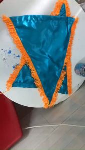 [Nhận in] Cờ dẫn tour cờ hướng dẫn viên du lịch cờ du lịch cờ tua rua nhiều màu - Cờ vải phi bóng vải lụa