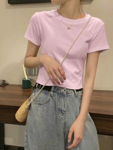 เสื้อยืดแขนสั้นทรงสลิมฟิตสไตล์อเมริกันสำหรับผู้หญิงในฤดูร้อนปี 2025 เสื้อตัวบนสไตล์เกาหลีที่สวมใส่สบายและระบายอากาศได้ดี