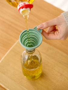 Bình Rót Silicon Có Thể Gập Lại FaSoLa Dùng Trong Nhà Bếp Cấp Thực Phẩm Bình Rót Dầu Bình Rót Rượu Bình Rót Chất Lỏng Dùng Tại Nhà