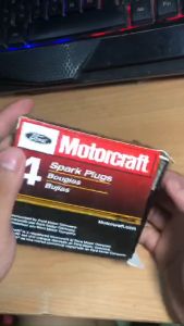 Bộ 4 Bugi xe Ford Mondeo Focus Escape Ecosport Fiesta 2.0/2.3/3.0 (SP-432 AGSF32FM) Chân Côn Ngắn MOTORCRAF