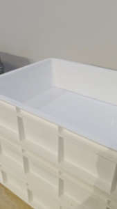 White dough proofing box with food-grade plastic stackable design dough fermentation suitable for bread proofing