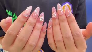 100% HANDMADE Artificial Nail  Hand-Painted Pink Cherry Blossom Cat Eye Nails With Crushed Diamonds Almond Shaped Nails Phototpy Fake Nail Patch Press on Nails Reusable With Free Glue