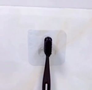 5PCS Toothbrush Holder Wall-Mounted Toothbrush Holder Punch-Free Bracket Sticky Hook Tooth Brush Bathroom Organizer Space saving Bathroom Accessories