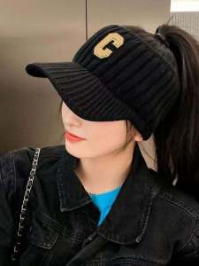 หมวกไหมพรมถักหนาแบบสวมหัวสำหรับฤดูหนาวสำหรับผู้หญิง หมวกปากเป็ด ทรงสี่เหลี่ยม หมวกทรงสี่เหลี่ยม ทรงสี่เหลี่ยม สไตล์เกาหลี