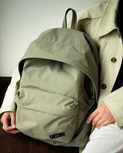 Fostyle Large Capacity Nylon Backpack Casual Travel Computer Bag Waterproof Shoulder Bag for Youth Male And Female Universal