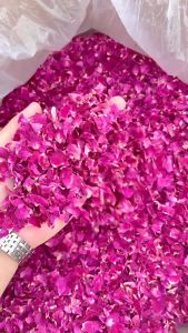 cánh hoa hồng nhỏ làm bánh kẹo 100 gram _ tinhhoatrathaomoc
