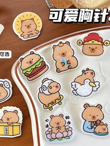 เข็มกลัดอะคริลิกน่ารัก ป้ายเครื่องประดับตกแต่งกระเป๋าเป้ กระเป๋าใส่ปากกา ติดเสื้อผ้า ดีไซน์การ์ตูน ดีไซน์ดั้งเดิม