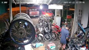 V380 5MP CCTV กล้องวงจรปิด wifi PTZ กล้อง IP Camera 24 Led ภาพสีคมชัด กล้องวงจรปิดไร้สาย กลางแจ้ง กันน้ำ  AI โมบายแทรคเกอร์ อินเตอร์คอมด้วยเสียง เตือนดัง โจรต้องกลัว