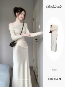 French Gentle Style Shoulder-baring Design Unique Knitted Top Silk Half-length Skirt Two-piece Set Women Early Autumn Fashion