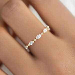 Huitan Thời Trang Nữ Nhẫn Marquise Tròn Đính Đá Cubic Zirconia Nhẫn Thời Trang Nữ Tinh Tế Trang Sức Đa Năng