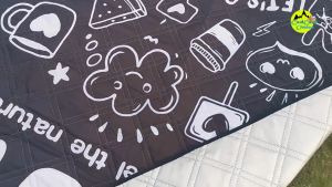 พรมปูเต็นท์ เสื่อปิกนิก ผ้าปูแคมป์ปิ้ง  อเนกประสงค์ เนื้อนุ่ม  ซักเตรื่อง ได้ ลาย Outdoor สินค้าพร้อมส่งจากไทย