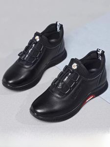 SHIPAILUO | Leather Mom Casual Shoes Comfortable Sports Walking Shoes Anti-slip Spring New Style Middle-aged Women Flat Heel Travel Sneakers