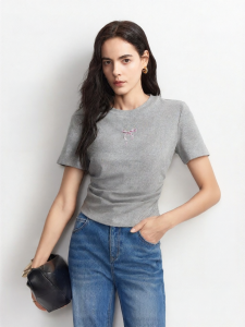 Vero Moda | Rhinestone and Bow T-shirt Short Sleeve Fitted