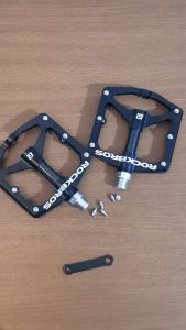 Pedal Sepeda Rockbros 2017-12E Seli MTB Bike Aluminum Hollow Bearing Pedals Alloy Non Slip
