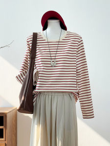 เสื้อยืดคอกลมแขนยาวผ้าฝ้ายแท้สีแดงลายทางสำหรับผู้หญิง ทรงหลวมสบาย ๆ สำหรับฤดูใบไม้ร่วง เสื้อชั้นในลายทาง