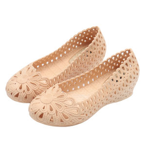 Thick Heel Plastic Sandals Womens Summer Hollow Breathable Soft Bottom Anti-slip Rain Day Outdoor Wear White Nurse Sandals