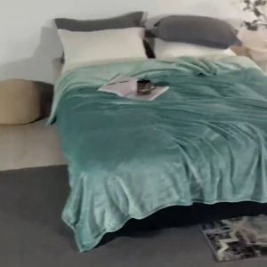 🛏ผ้าห่มนาโนสีเทาอ่อน DC1 ผ้าห่ม🛏เนื้อผ้านุ่ม ห่มเเล้วรู้สึกสบาย 🌈มีหลายขนาดใช้ได้ในทุกสถานการณ์ เหมาะเป็นของขวัญของฝาก 🌈