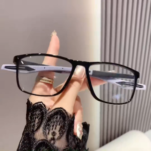 2 in 1 Reading Glasses HD Lensa Photochromic Anti Blue Light UV400 Anti Penat Ringan TR90 Selesa Cermin Mata Baca Dalam & Luar