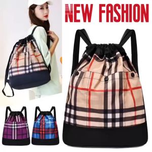 กระเป๋าเป้หูรูด ลายสก็อต กระเป๋ากีฬา กันน้ำ ความจุขนาดใหญ่ เป็นเป้สะพายหลัง