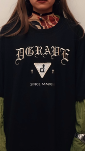 DGRAVE SAINTS OE (OLD ENGLISH) BLACK T-SHIRT