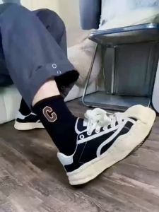 ✔✔ชุดเซตถุงเท้าข้อกลาง+ถุงเท้าตัวอักษร C พร้อมส่ง ส่งด่วนจากไทย