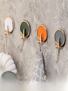 Móc Treo Tường Không Để Lỗ Chịu Lực Mạnh Dùng Trong Nhà Bếp Phòng Tắm Móc Treo Quần Áo Thiết Kế Sáng Tạo Không Để Lại Dấu Vết