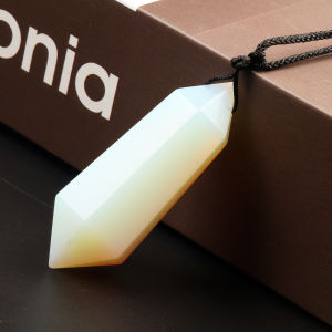 Natural Quartz Reiki Healing Pendulumfor Dowsing Spiritual Divination Cone Crystal Quartz Pendulos Small Size Necklace Jewelry