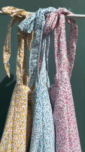 กระเป๋าลายดอกไม้ละมุน ดอกไม้ดอกเล็กๆ จุดๆ น่ารัก🌷