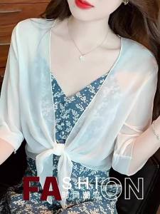 White Light-weight Sun Protection Female Spring & Autumn Coverup