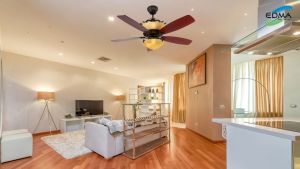 MT Edma 60in Versailles Kipas Angin Gantung Plafon dengan Bohlam E14 dan Remote Control