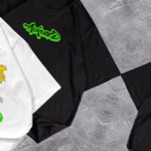 Baju Kaos Oversize Pria Wanita: Kenali AUKWARD & Desain Unik