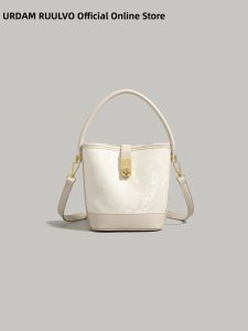URCDN RDALVO | Versatile Simple Tote Bag