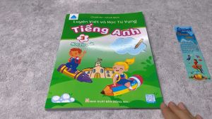 Sách - Luyện Viết Và Học Từ Vựng Tiếng Anh Lớp 3 - Notebook  (ABB) - Newshop