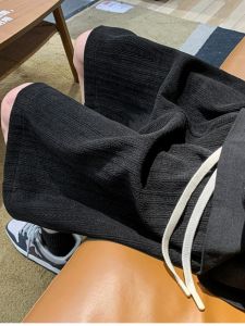 Quần Short Nam Mùa Hè Màu Đen Nhung American Vibe Quần Thể Thao Ống Đứng Quần Dài Năm Điểm Quần Thường Ngày