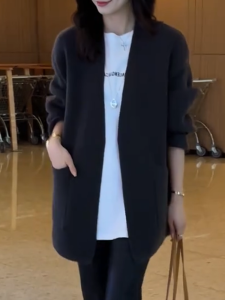 QINGNAER | Slimming Loose Simple Solid Color Knit Cardigan Mid-Length