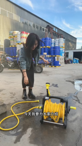 MOSIKEN Hose reel with hose and sprayer Car Washing Cleaning Garden irrigation Up to 35m of 1/2"hose