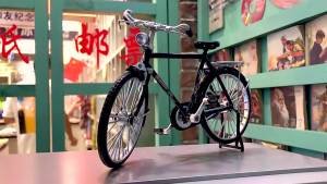 1:10 Scale Retro Alloy Diecast Bicycle Premium Model Finger Mountain Bike With Light Toy Kid Gift Decoration Ornament