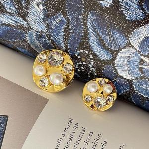 ปุ่มโลหะประดับเพชร ปุ่มเสื้อสเวตเตอร์หรูหราแบบย้อนยุค เสื้อโค้ทขนสัตว์ ตกแต่งเสื้อผ้า ปุ่มหนังสัตว์ ปุ่มเสื้อผ้าแบบย้อนยุค