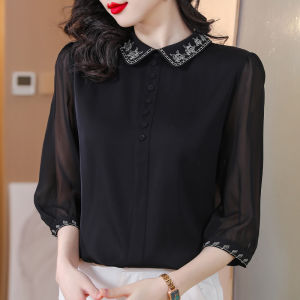 เสื้อเชิ้ตผ้าชีฟองคอปกปิดกระดุมสไตล์ย้อนยุคสำหรับผู้หญิง ฤดูใบไม้ผลิและฤดูร้อน ทรงหลวม แขนยาวสามส่วน ปักลาย เสื้อผ้าทำงาน